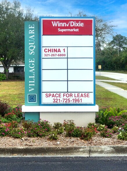 1528-1570 Harrison St, Titusville, FL à louer - Photo du bâtiment - Image 3 de 4