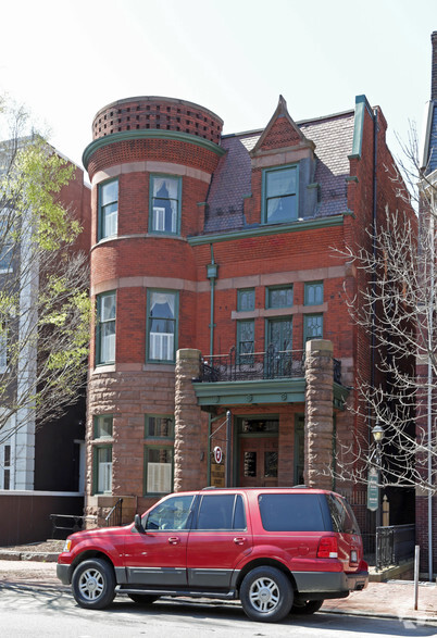 7 E Franklin St, Richmond, VA à vendre - Photo du bâtiment - Image 1 de 1