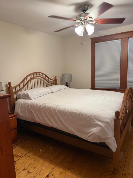 546 Broadway, Bangor, ME à louer - Photo du bâtiment - Image 2 de 37