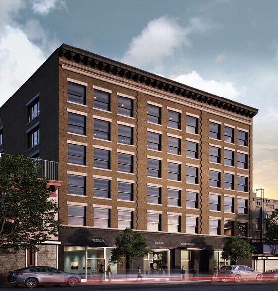 521 Bergen Ave, Bronx, NY à louer - Photo du bâtiment - Image 1 de 3