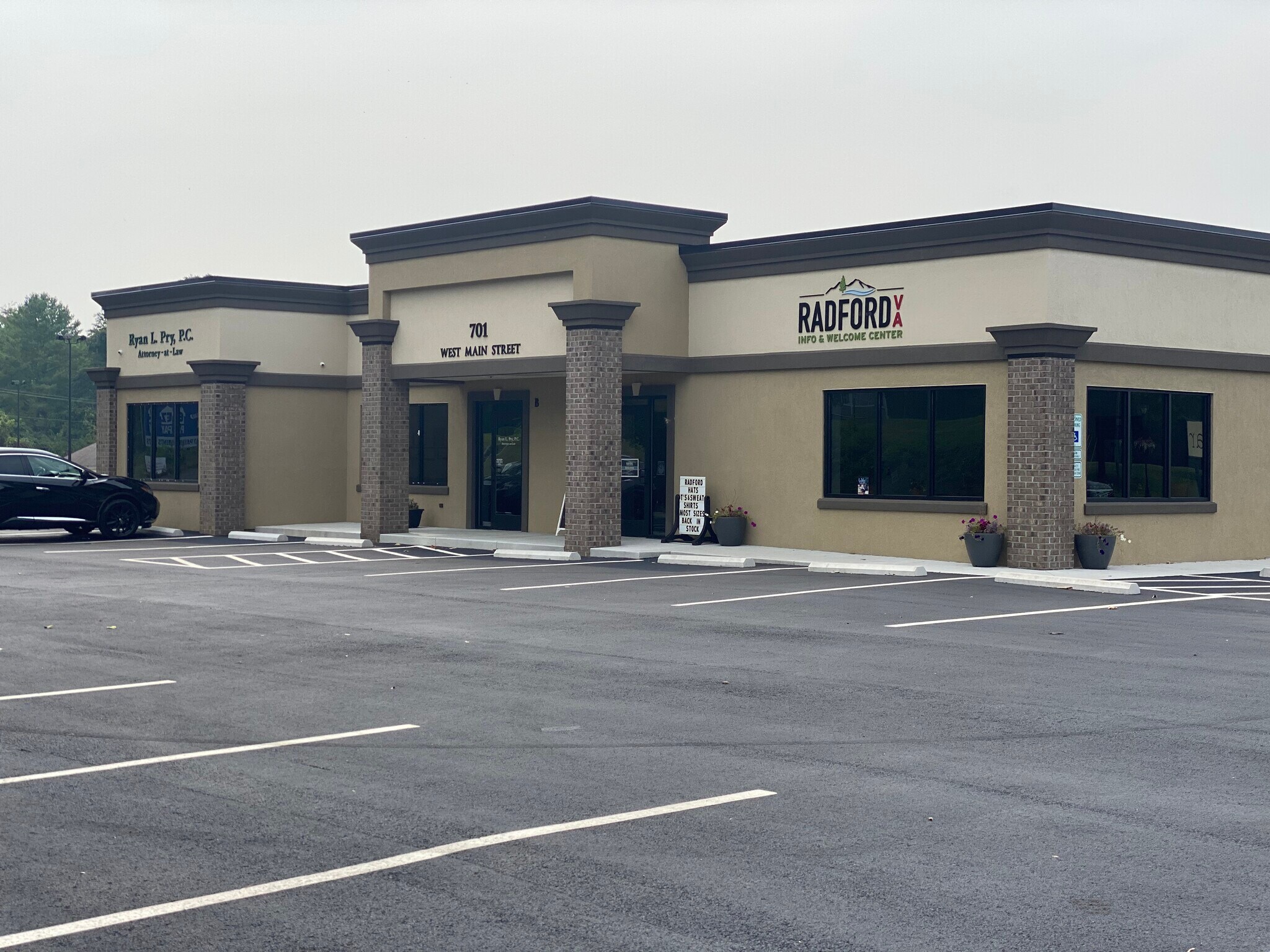 701 W Main St, Radford, VA for lease Building Photo- Image 1 of 2