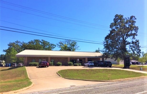 1317 S Palestine St, Athens, TX for lease - Building Photo - Image 2 of 7
