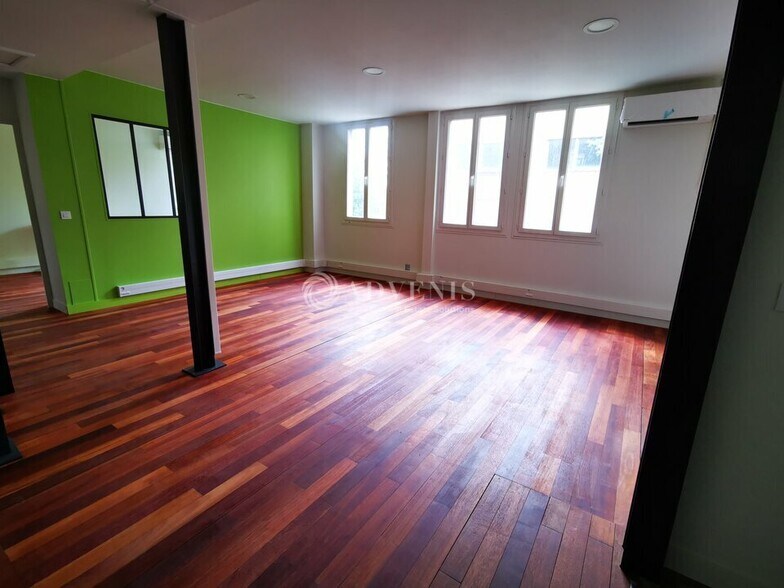 Office in Saint-Jean-de-Védas for lease - Interior Photo - Image 3 of 7