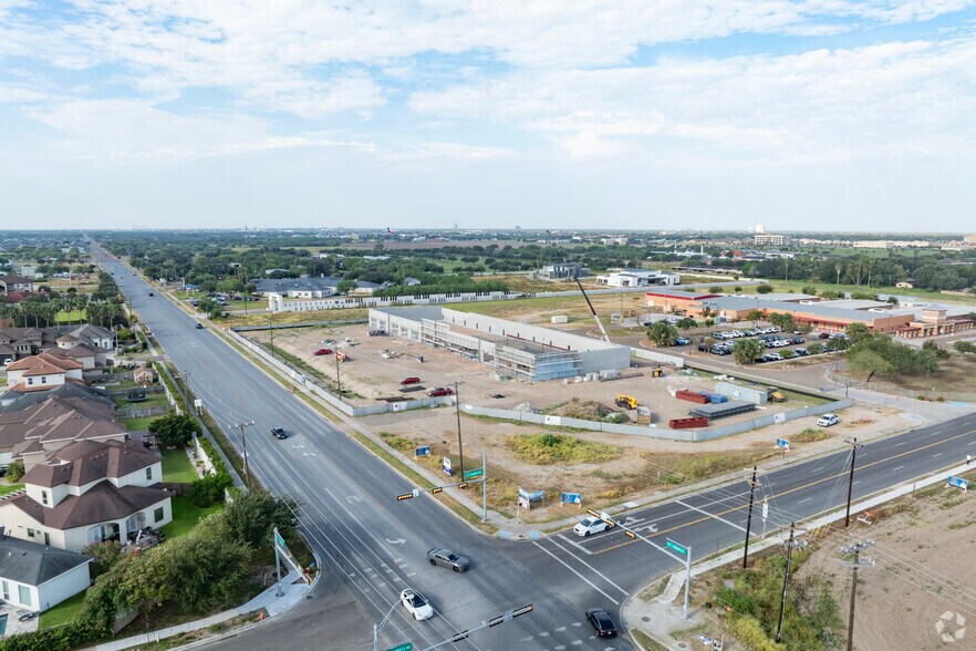 5013 Sugar rd, Edinburg, TX à louer - Aérien - Image 2 de 6