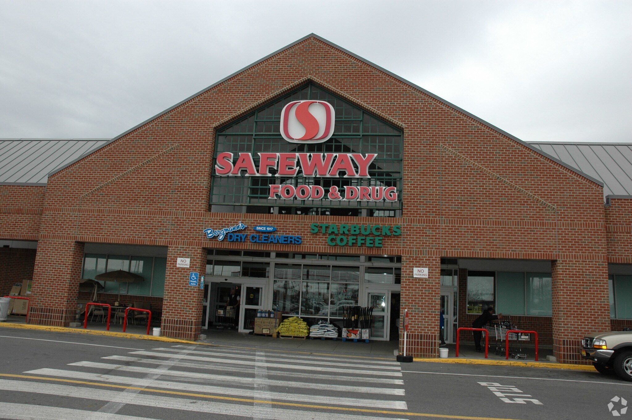 10254-10276 Southern Maryland Blvd, Dunkirk, MD à louer Photo du bâtiment- Image 1 de 4