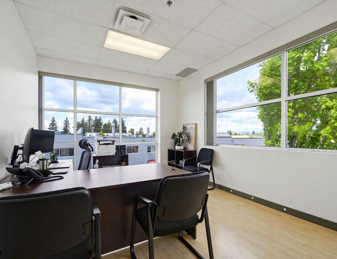 12877 76th Ave, Surrey, BC V3W 1E6 - Unité 209 -  - Photo intérieure - Image 1 of 5