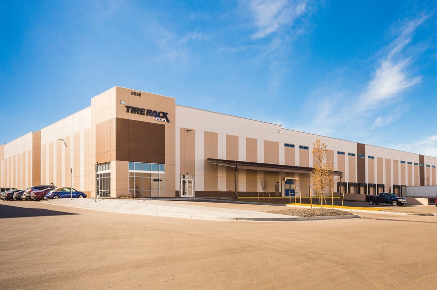 9650-9690 E 40th Ave, Denver, CO for lease - Building Photo - Image 1 of 10