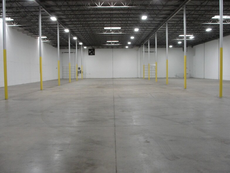 3605-3665 La Reunion Pky, Dallas, TX à louer - Photo intérieure - Image 3 de 8