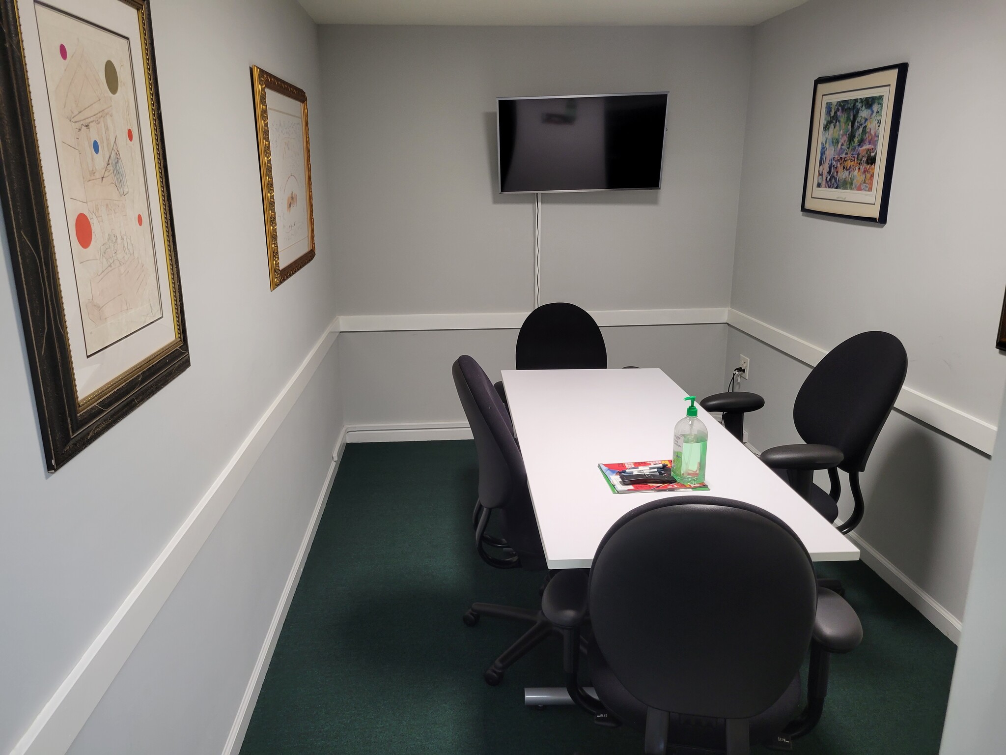 160 Durham Ave, Metuchen, NJ for lease Interior Photo- Image 1 of 8