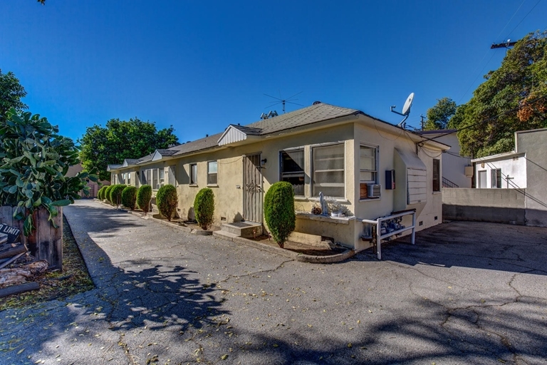 4401-4403 Westdale Ave, Los Angeles, CA à vendre - Photo du bâtiment - Image 1 de 1