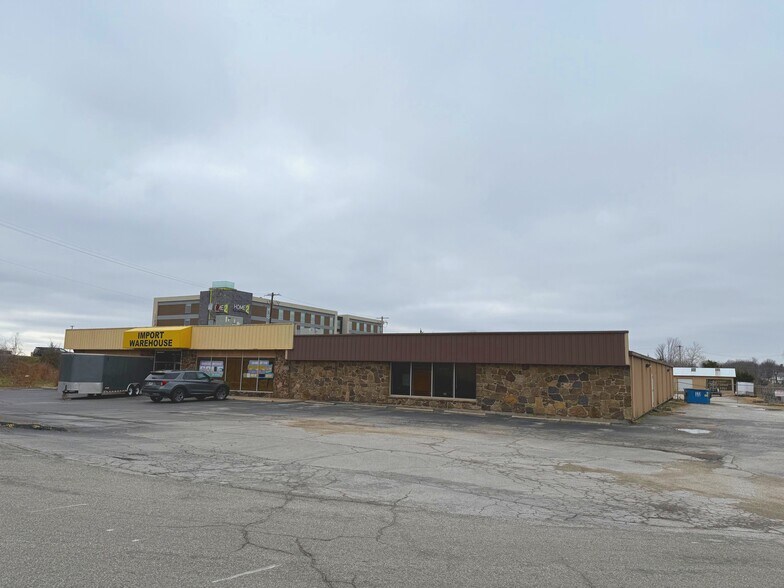 2920 S Range Line Rd, Joplin, MO à vendre - Photo du bâtiment - Image 3 de 9