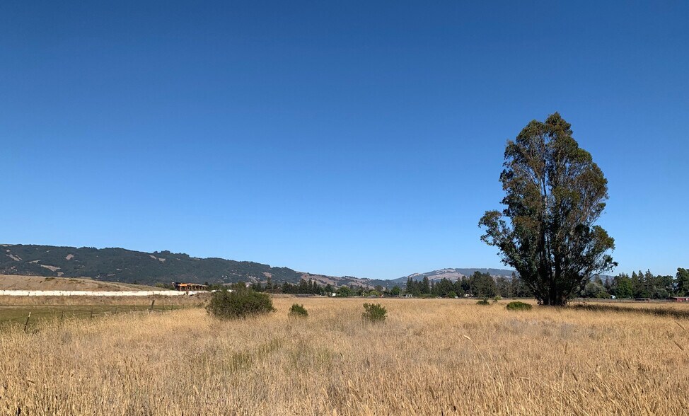 4120 Langner Ave, Santa Rosa, CA à vendre - Photo principale - Image 1 de 2