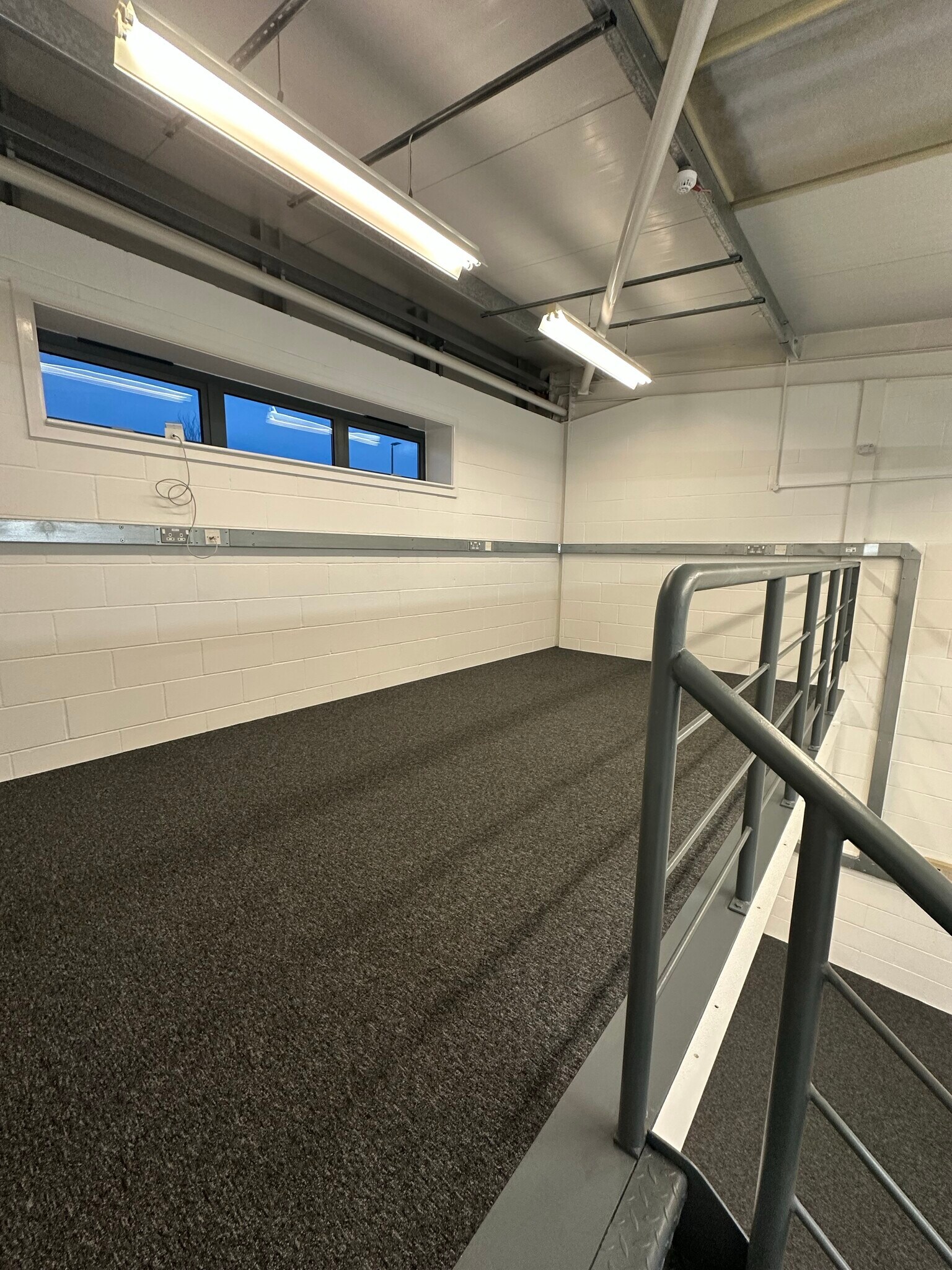 59-75 Oakfield Clos, Tewkesbury à louer Photo intérieure- Image 1 de 9