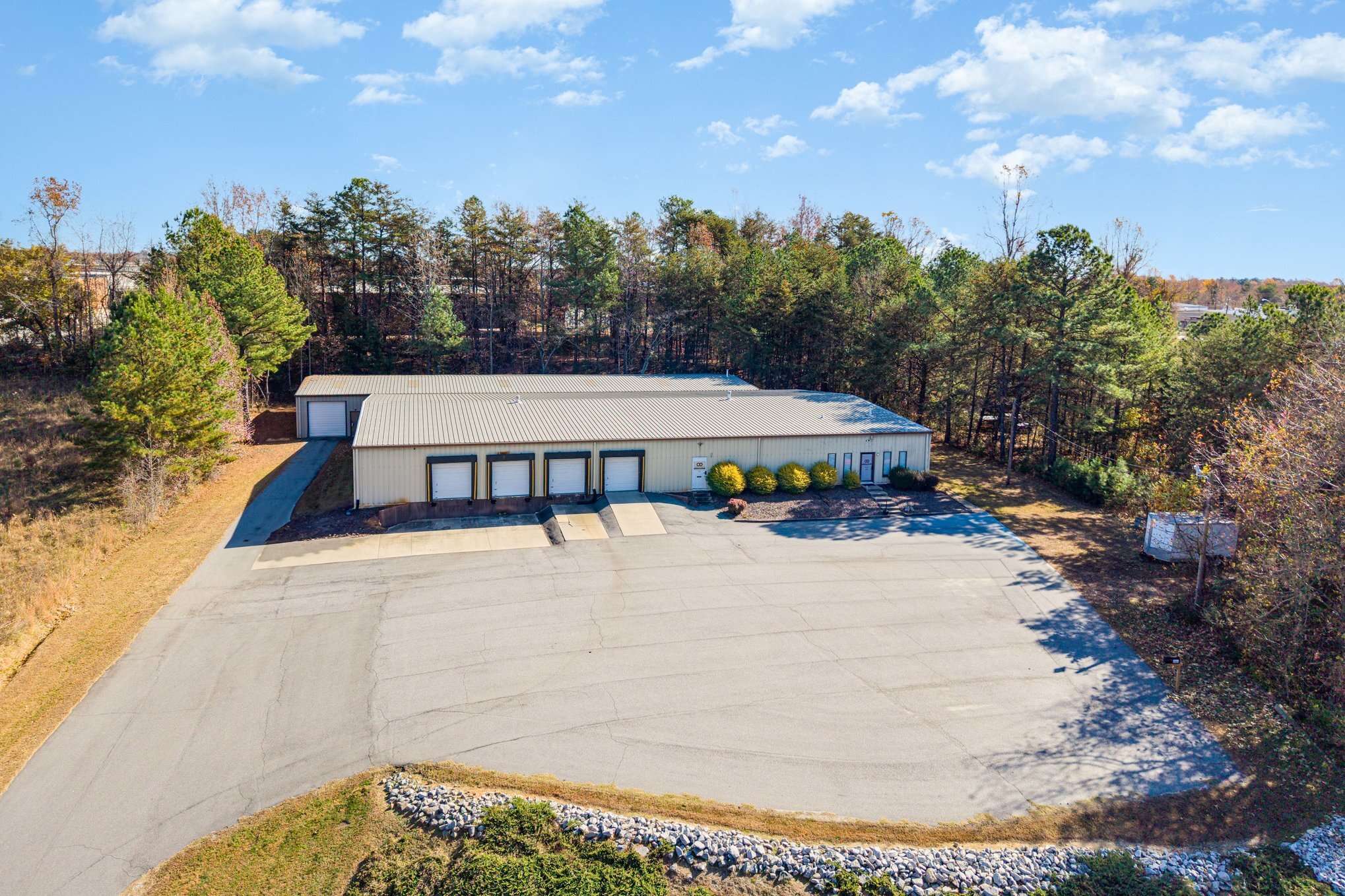 2205 Gathier Ct, High Point, NC à louer Photo du bâtiment- Image 1 de 7