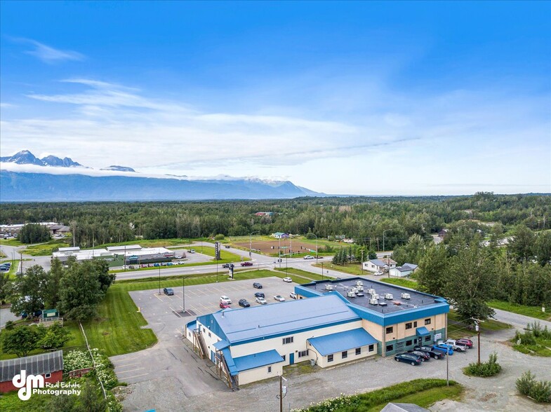 1901 N Hemmer Rd, Palmer, AK for sale - Building Photo - Image 2 of 21