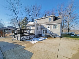 More details for 8044 N Illinois St, Caseyville, IL - Office for Sale