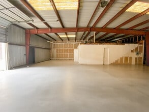 15100 Lee Rd, Humble, TX for lease Interior Photo- Image 2 of 4