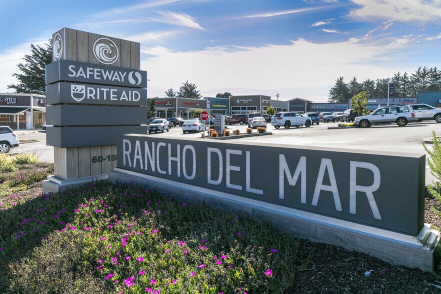 16 Rancho del Mar, Aptos, CA à louer - Photo du bâtiment - Image 2 de 6