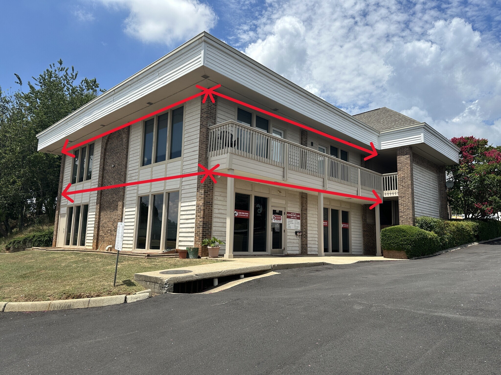 26 Orchard Park Dr, Greenville, SC à vendre Photo du bâtiment- Image 1 de 1