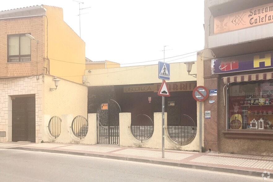 Avenida de la Mancha, 10, Villacañas, Toledo for sale - Primary Photo - Image 1 of 2