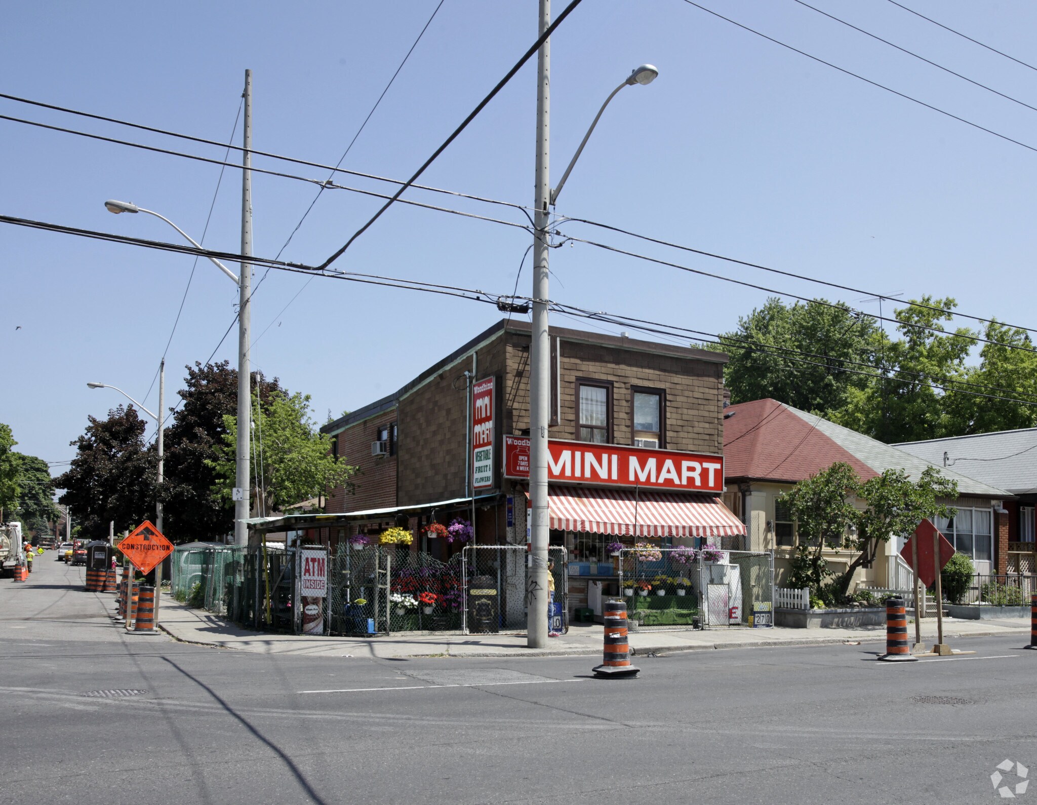 1281 Woodbine Ave, Toronto, ON for sale Primary Photo- Image 1 of 1