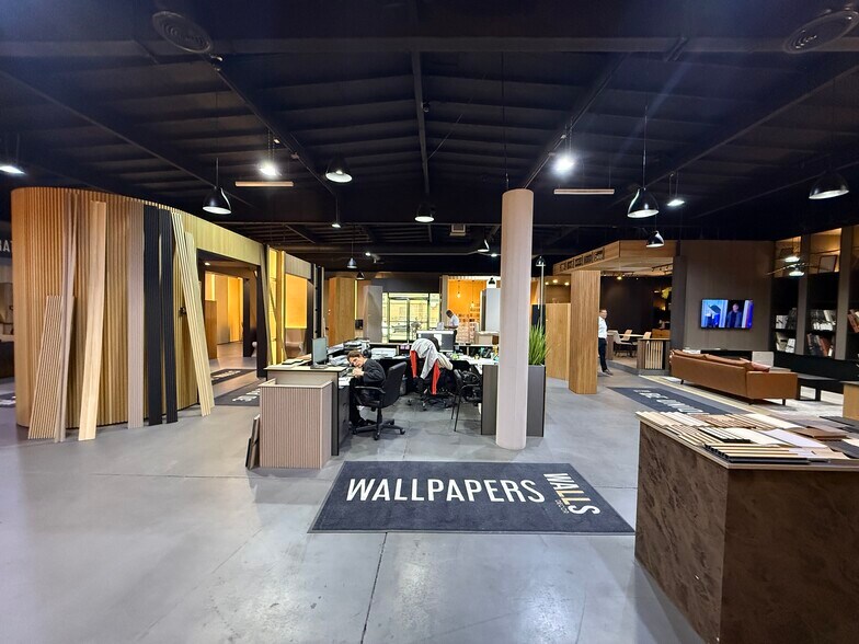 19316-19320 Londelius St, Northridge, CA à louer - Photo du bâtiment - Image 2 de 24