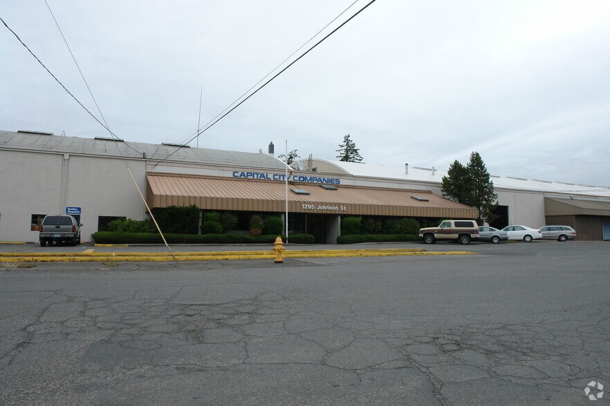 1295 NE Johnson St, Salem, OR à vendre - Photo du bâtiment - Image 2 de 5
