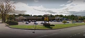 More details for 2-4 Riverview Dr, Marlboro, NY - Retail for Lease