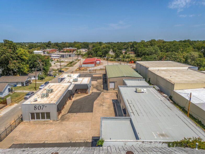 807 S Xanthus Ave, Tulsa, OK for lease - Building Photo - Image 3 of 15