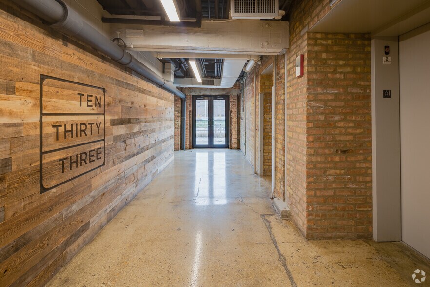 1033 W Van Buren St, Chicago, IL à louer - Photo intérieure - Image 2 de 13
