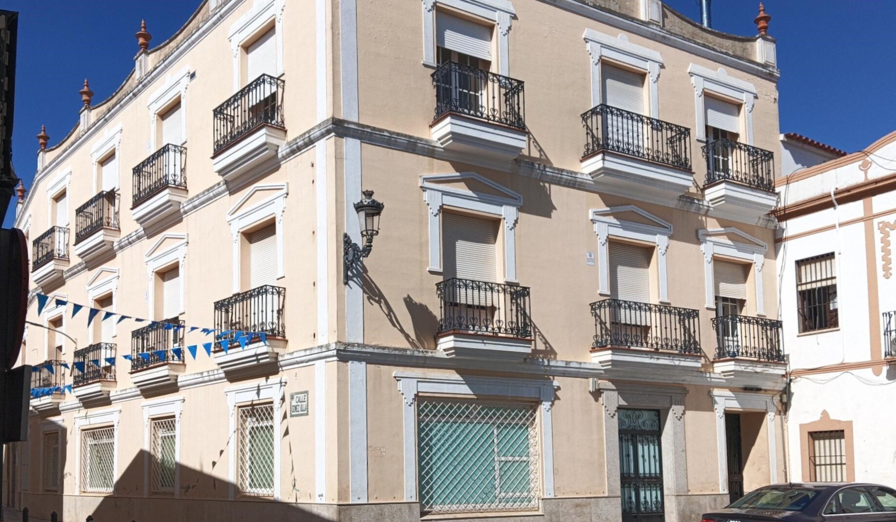 Bureau dans Montijo, Badajoz à vendre Photo du bâtiment- Image 1 de 2
