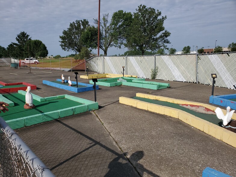 3905 Carter Rd, Owensboro, KY for sale - Building Photo - Image 3 of 11