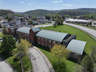 Plus de détails pour 255 Third St, New Kensington, PA - Spécialité à vendre