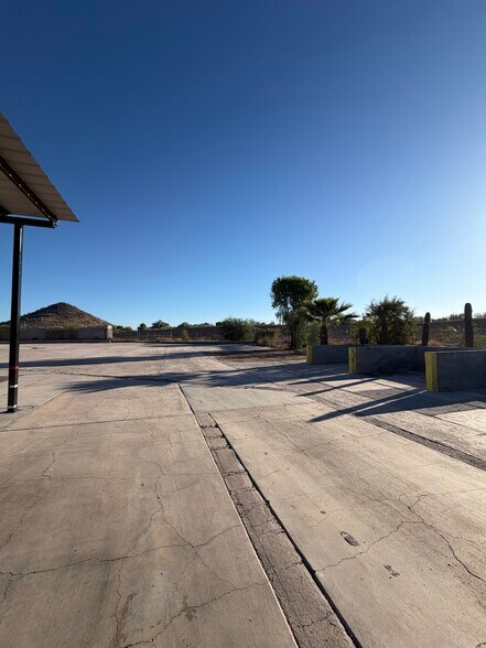 1974 E Deer Valley Rd, Phoenix, AZ à louer - Plan de site - Image 2 de 7