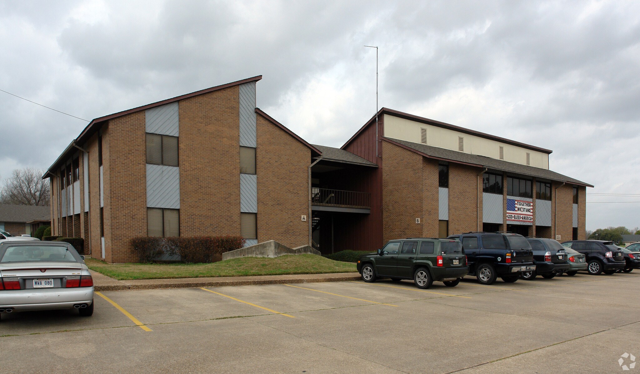 2285 Benton Rd, Bossier City, LA for lease Primary Photo- Image 1 of 7