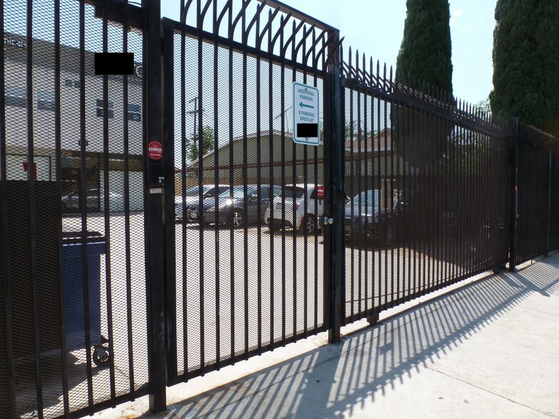 3608 Griffith Ave, Los Angeles, CA à louer - Photo du bâtiment - Image 3 de 14