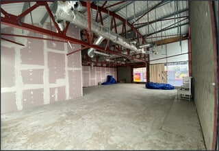 8 South Muirhead Rd, Cumbernauld à louer Photo intérieure- Image 1 de 2