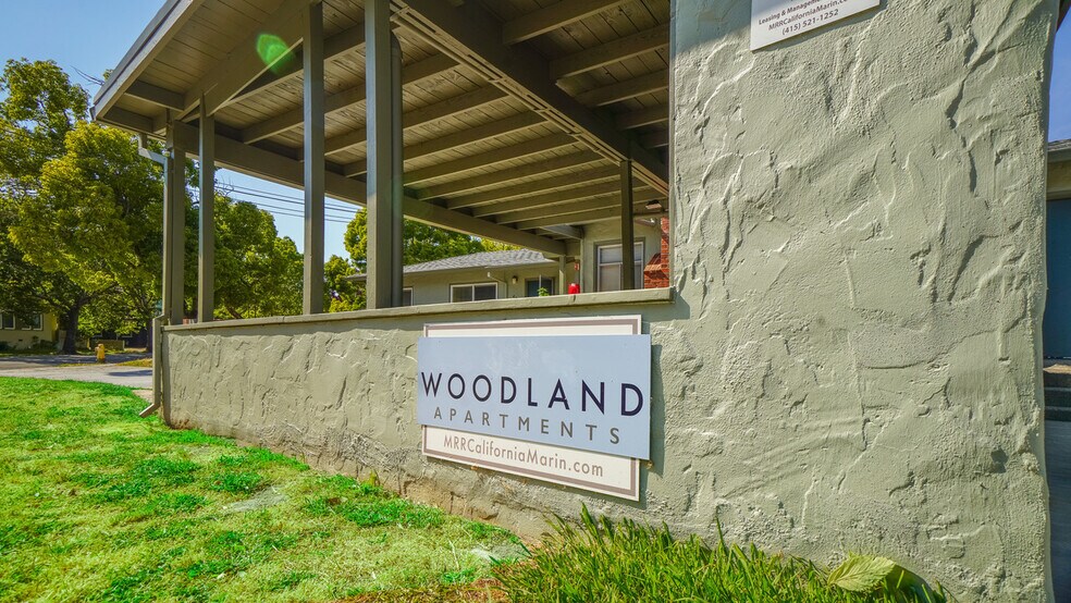 390-406 Woodland Ave, San Rafael, CA à vendre - Photo du bâtiment - Image 2 de 16