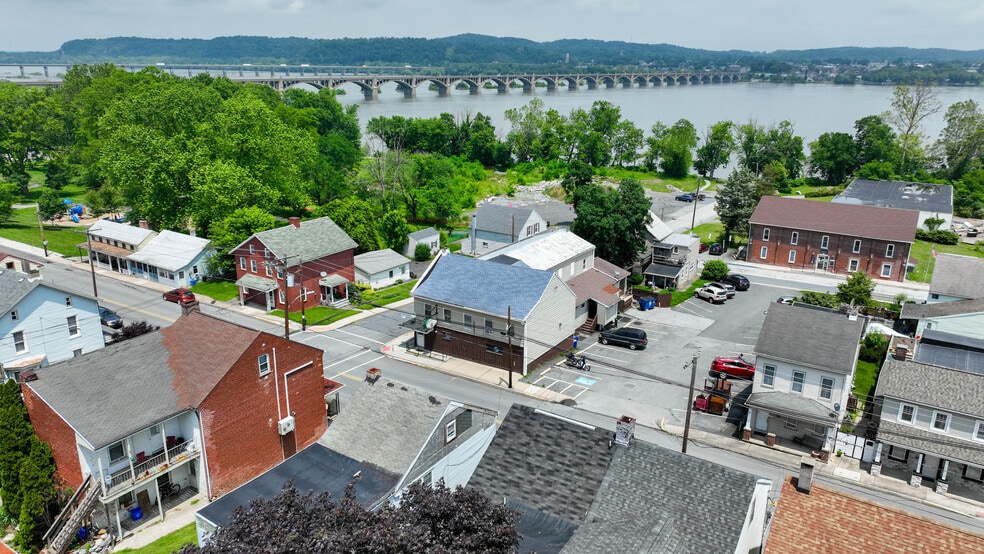 601 S Front St, Wrightsville, PA à vendre - Photo du bâtiment - Image 3 de 51