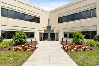 4350 Glendale-Milford Rd, Cincinnati, OH for lease Interior Photo- Image 1 of 10