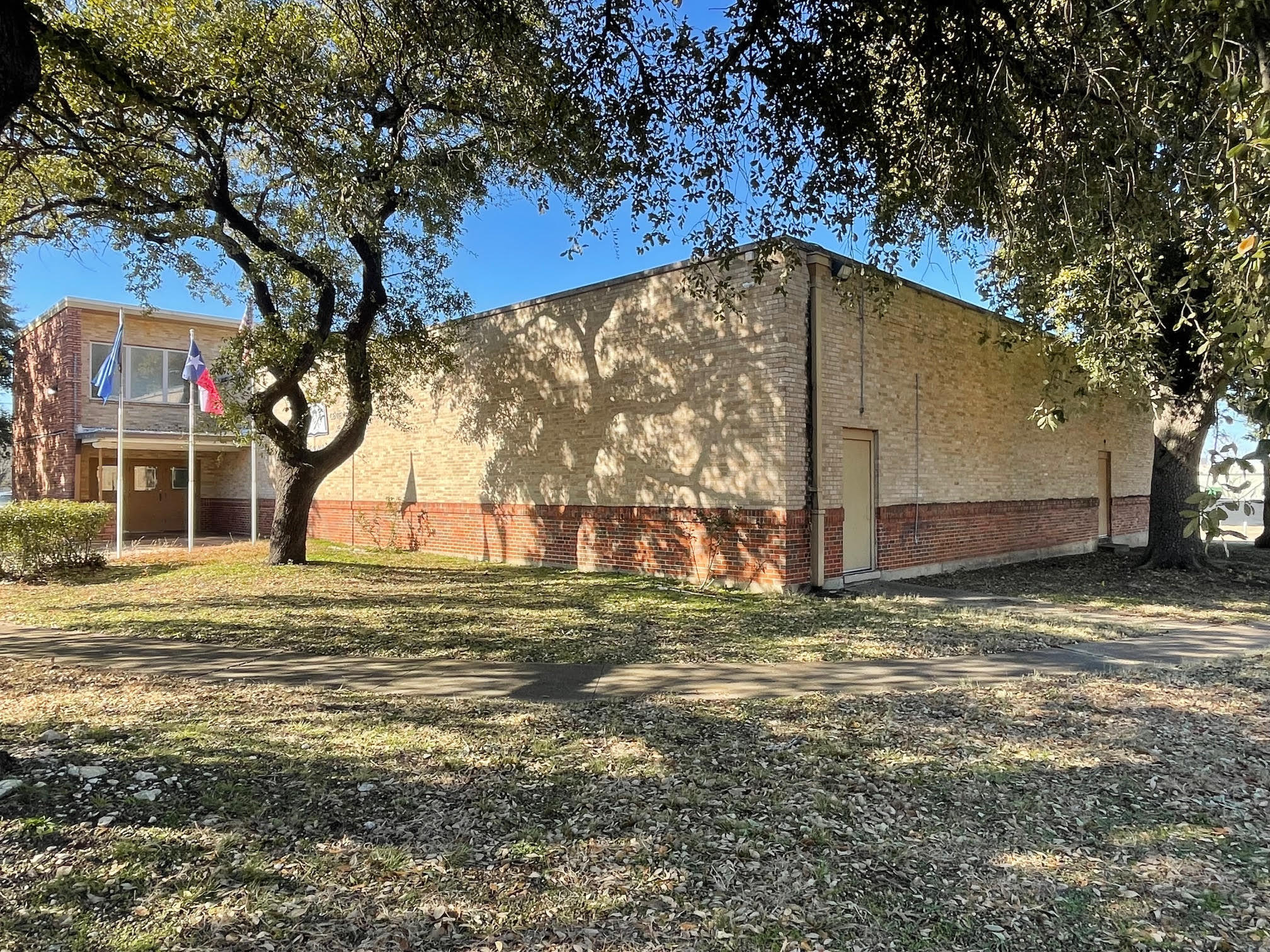 1309 Newport Ave, Dallas, TX à vendre Photo du bâtiment- Image 1 de 27