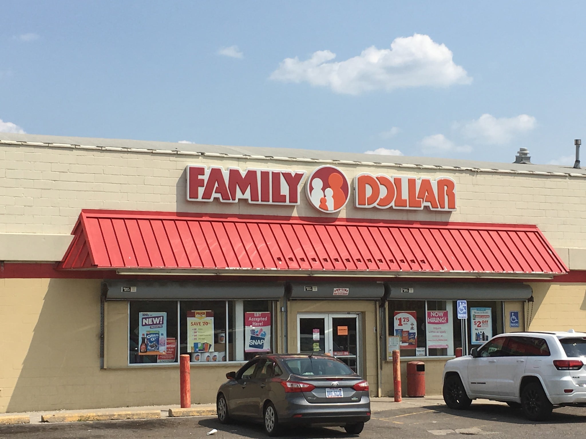 8720 E 7 Mile Rd, Detroit, MI for lease Primary Photo- Image 1 of 2