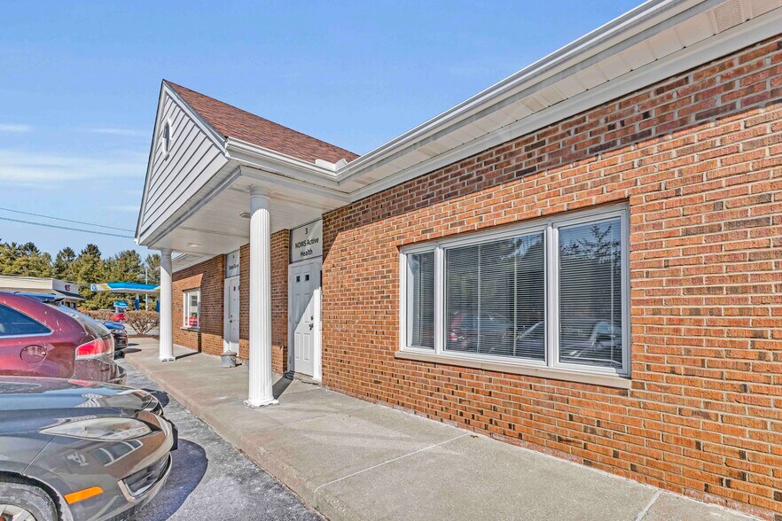 7770 Brecksville Rd, Brecksville, OH à louer - Photo du bâtiment - Image 3 de 12