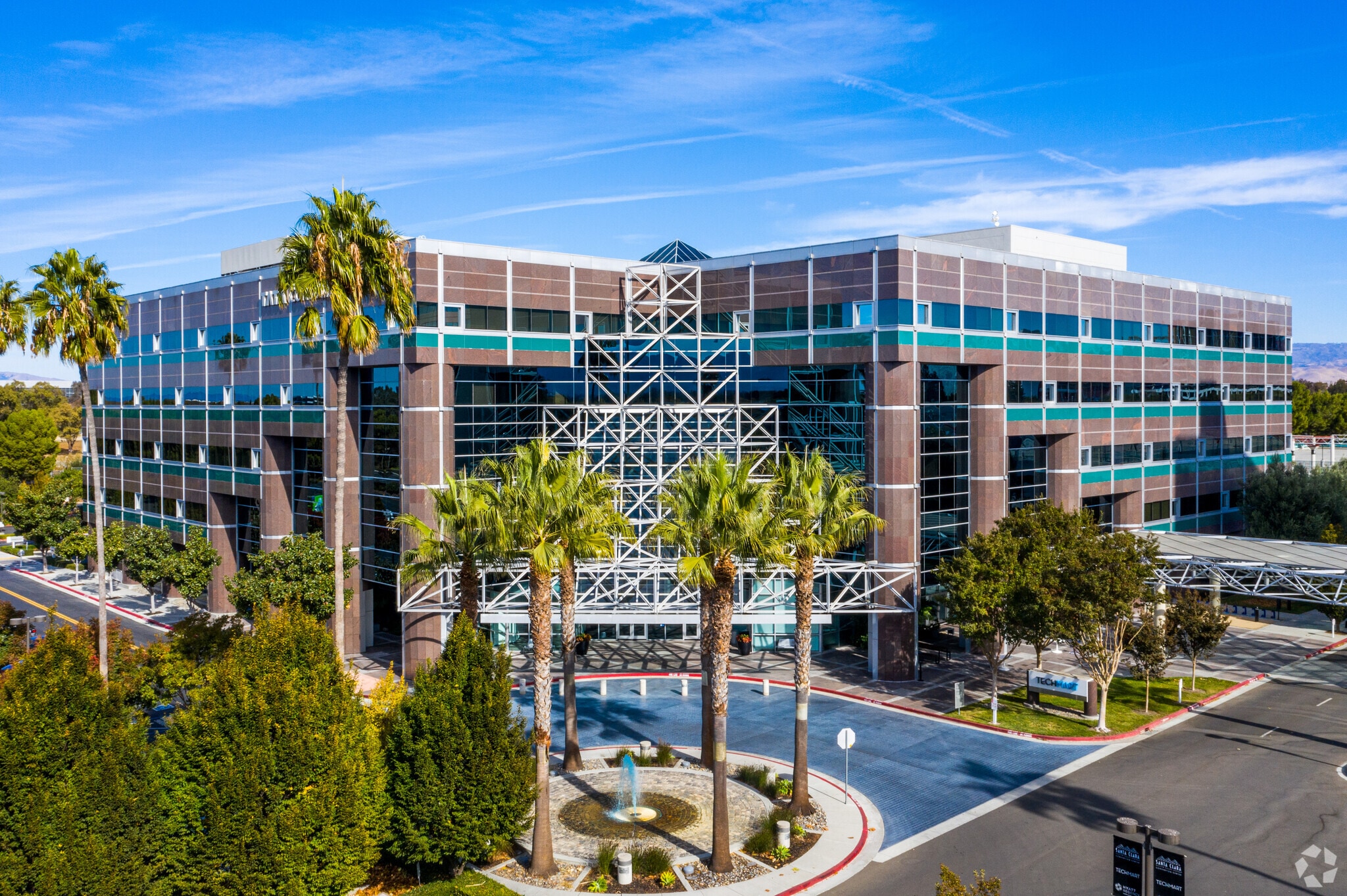 5201 Great America Pkwy, Santa Clara, CA à louer Photo du bâtiment- Image 1 de 10