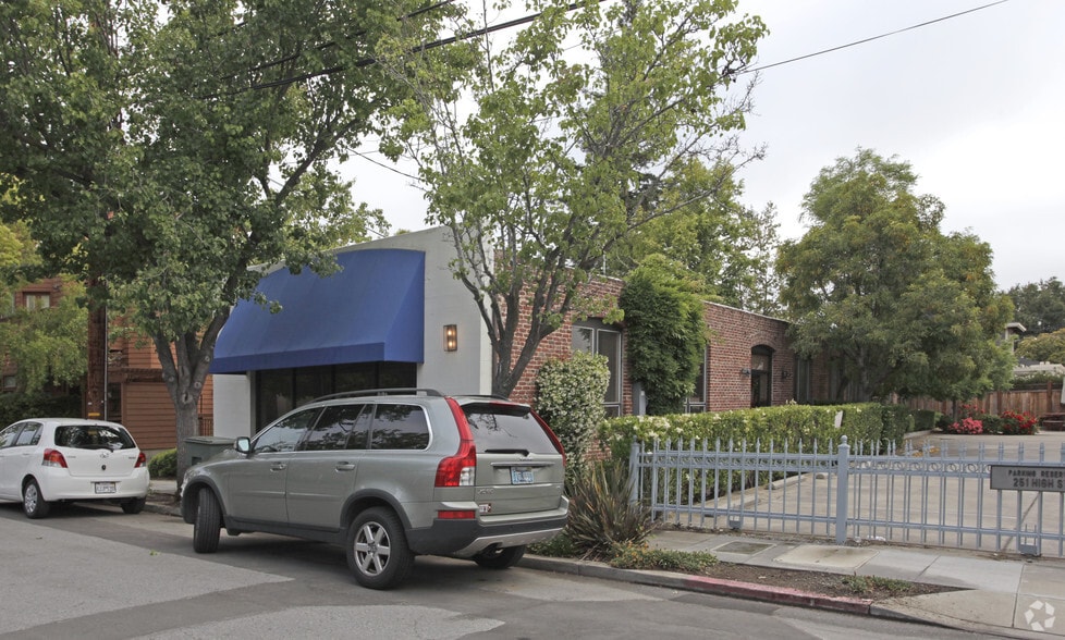 247 High St, Palo Alto, CA for lease - Primary Photo - Image 1 of 7