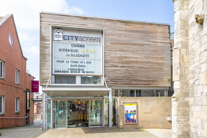 13 Coney St, York for lease - Building Photo - Image 2 of 3