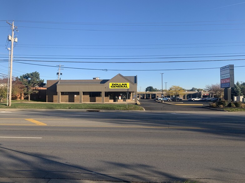 4556-4568 Cemetery Rd, Hilliard, OH for lease - Building Photo - Image 1 of 10