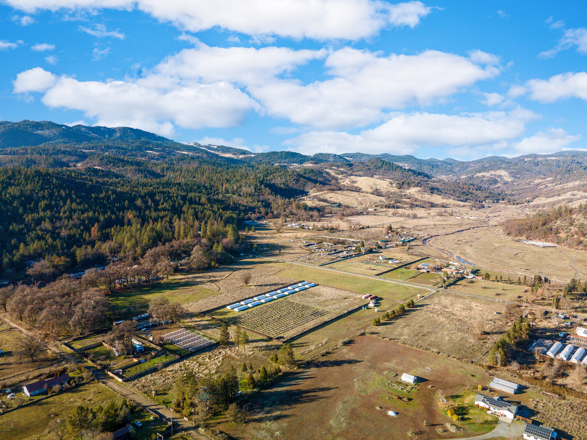 22745 Covelo Refuse Rd, Covelo, CA à vendre Photo du bâtiment- Image 1 de 1