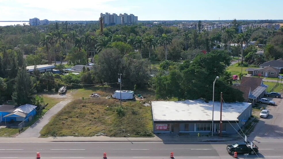 N Tamiami Trail, North Fort Myers, FL portfolio of 2 properties for sale on LoopNet.ca - Commercial Listing Video - Image 2 of 72