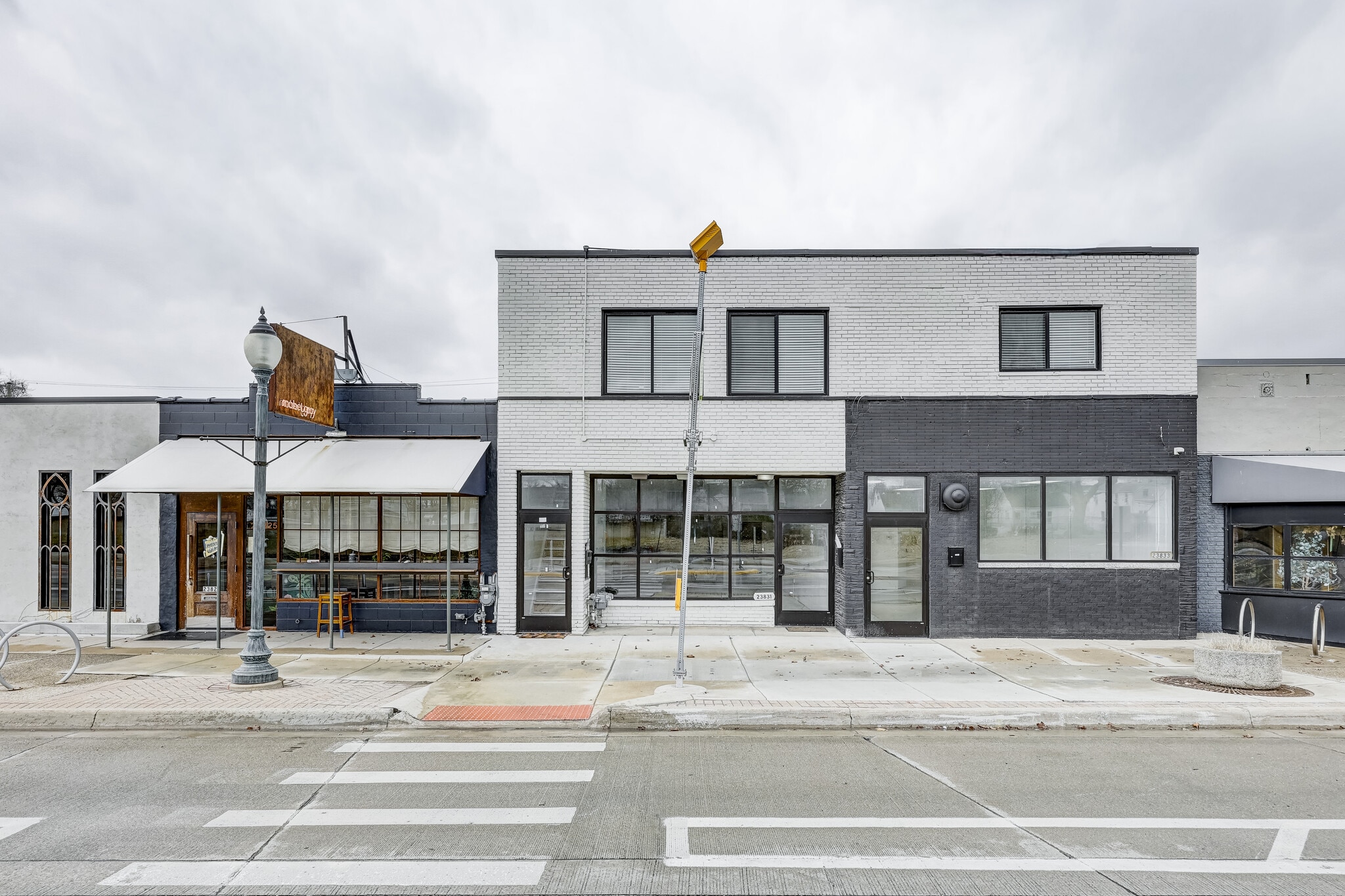 23831-23833 John R Rd, Hazel Park, MI for lease Building Photo- Image 1 of 21